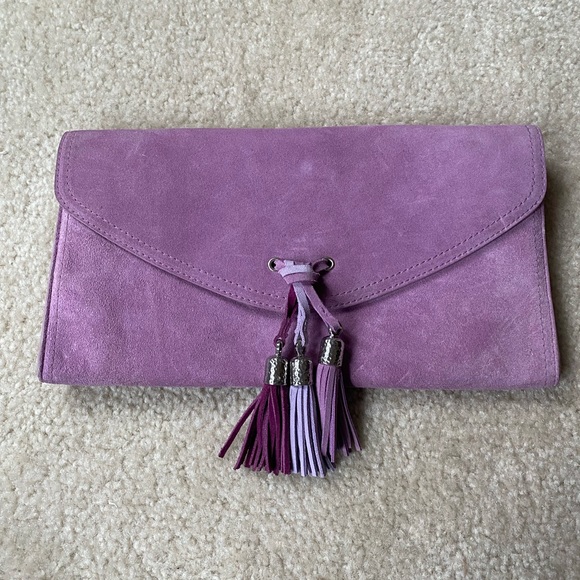 White House Black Market Handbags - White House Black Market suede lavender clutch.